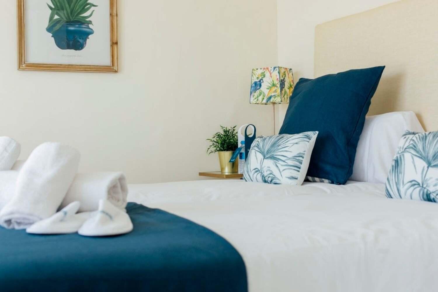 Wide And Bright- 3bd 2bth- Arenal * Séville