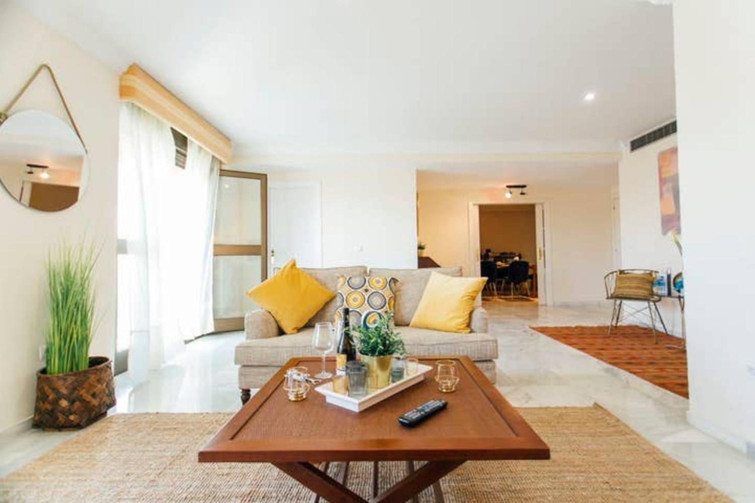 Appartement Wide And Bright- 3bd 2bth- Arenal Séville